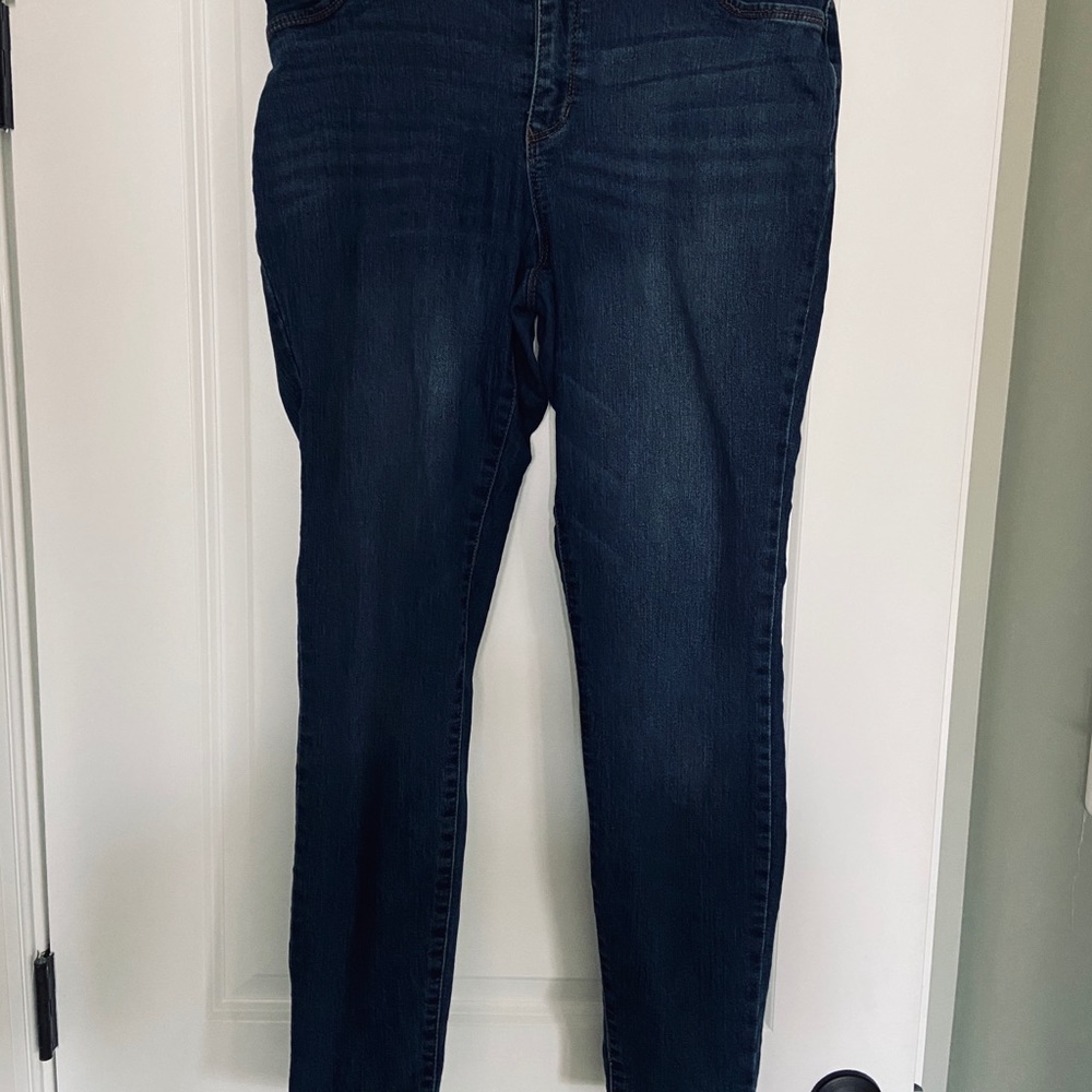 Women jeans